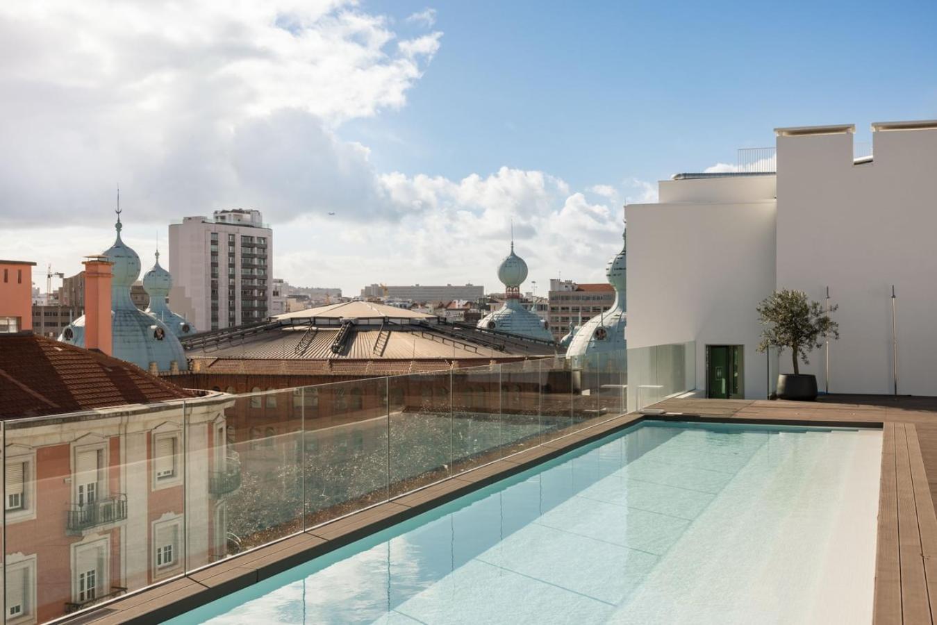 Almeirim - 2 Bedroom And Balcony In Areeiro * Lissabon